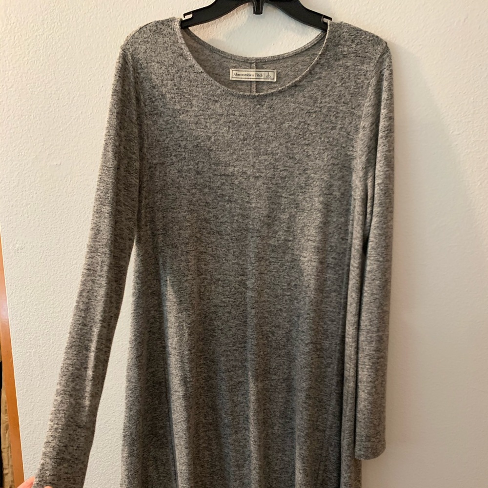 Large mini dress. Abercrombie & Fitch. Like new. Grey heather. AnF